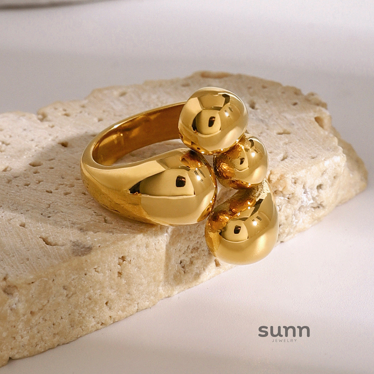 Elisheva Sculptural Steel Ring [O36LTFW7]