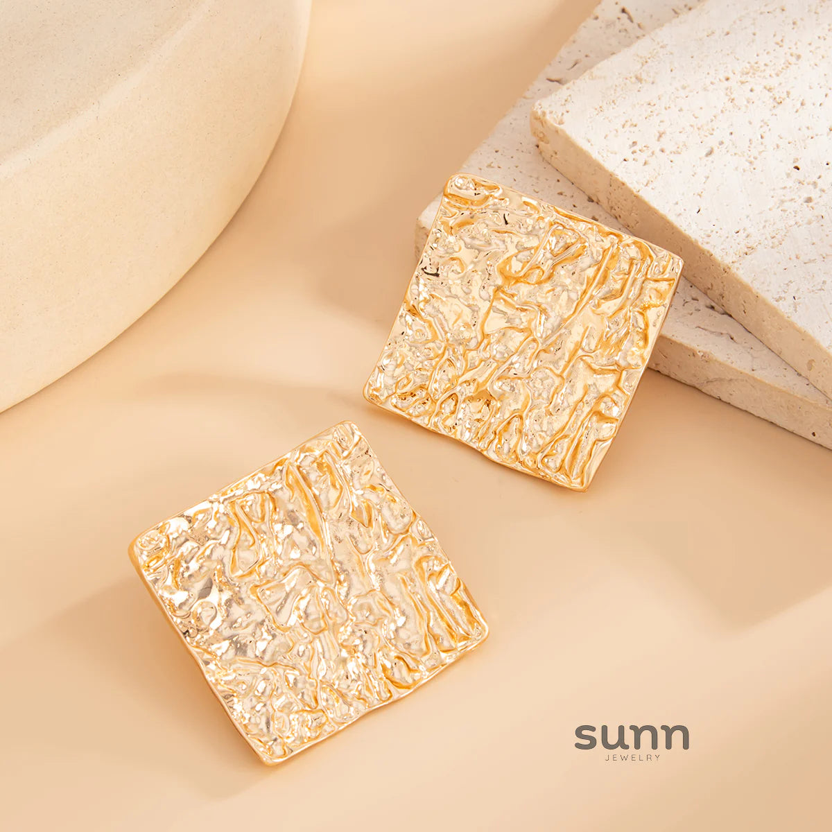 Eliyah Pleated Hollow Earrings