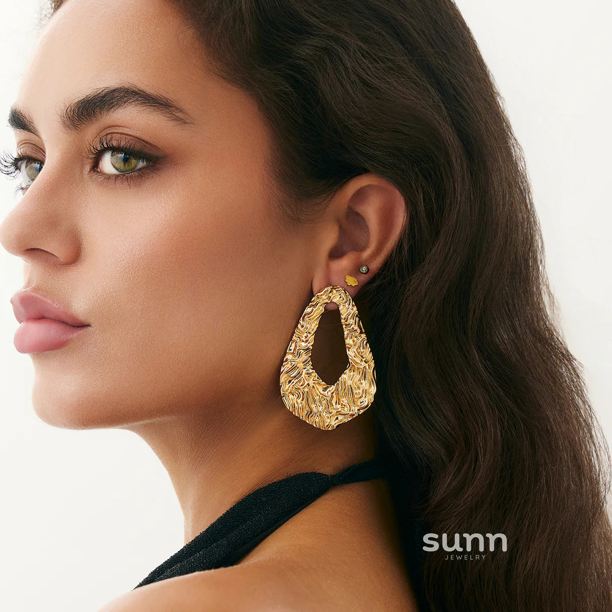 Eliyah Pleated Hollow Earrings