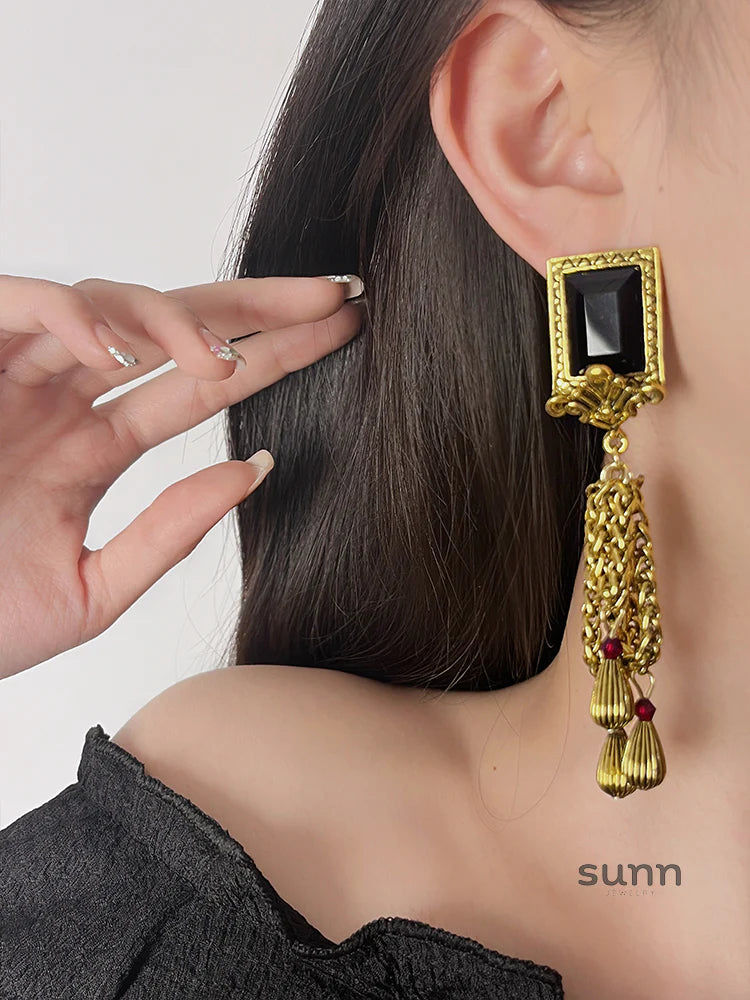 Eliza Vintage Tassel Drop Earrings