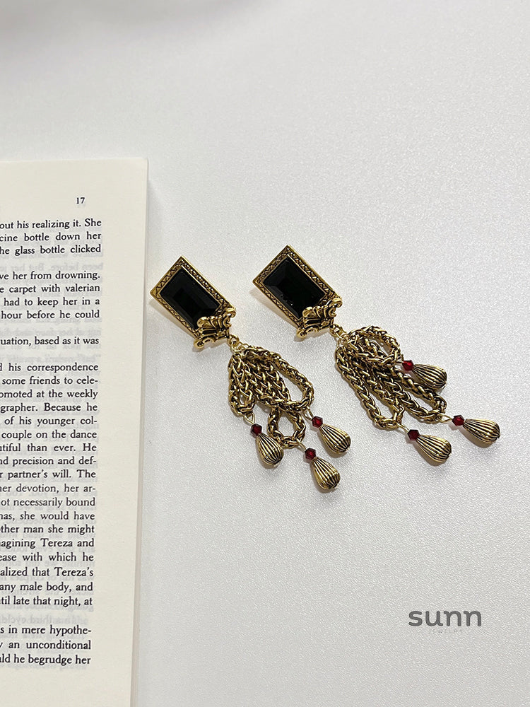 Eliza Vintage Tassel Drop Earrings
