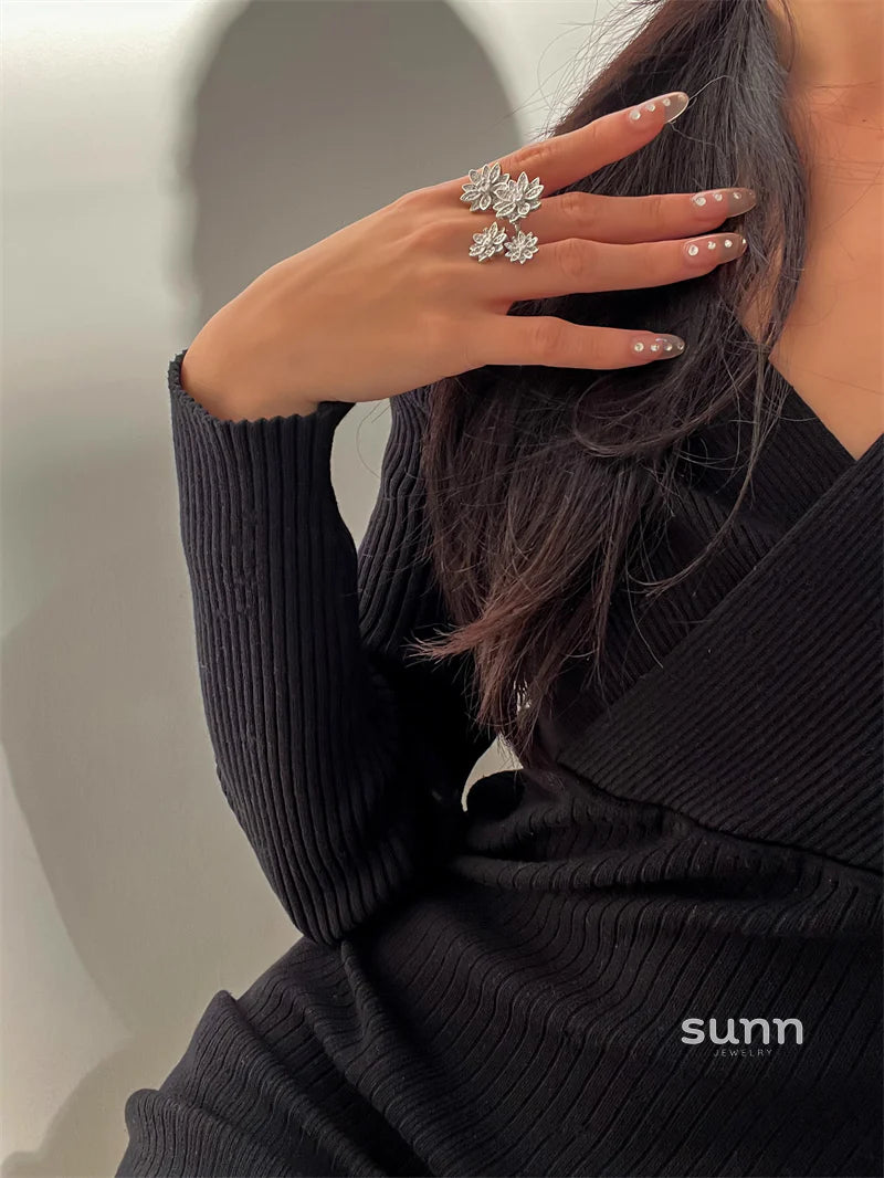 Elizabella Ornate Zircon Petal Ring