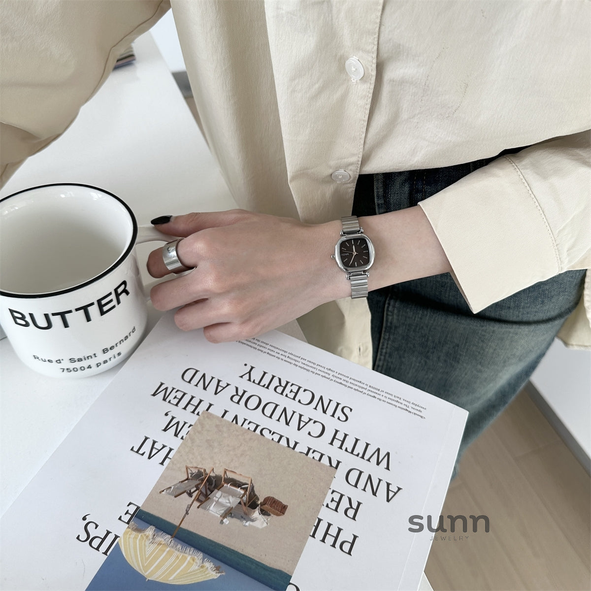 Ellaina Minimalist Cube Watch [DGDJJAIS]