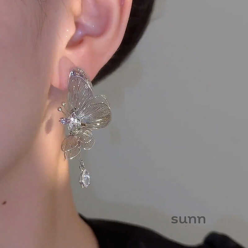 Ellaina Silver Butterfly Drop Earrings [4RRVETPT]
