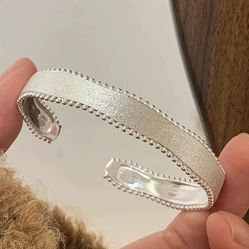 Ellamarie Brushed Wave Bracelet [Y6WHVBAZ]