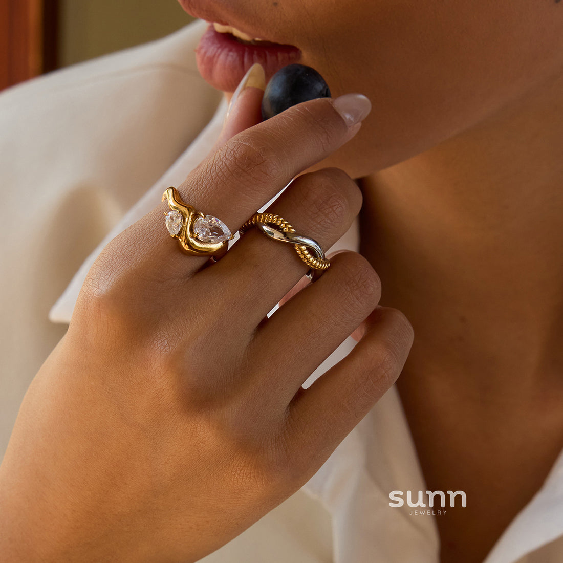 Ellamarie Geometric Zircon Ring [JCX7HJTF]