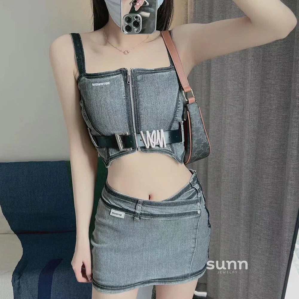 Ellanora Geometric Buckle Belt