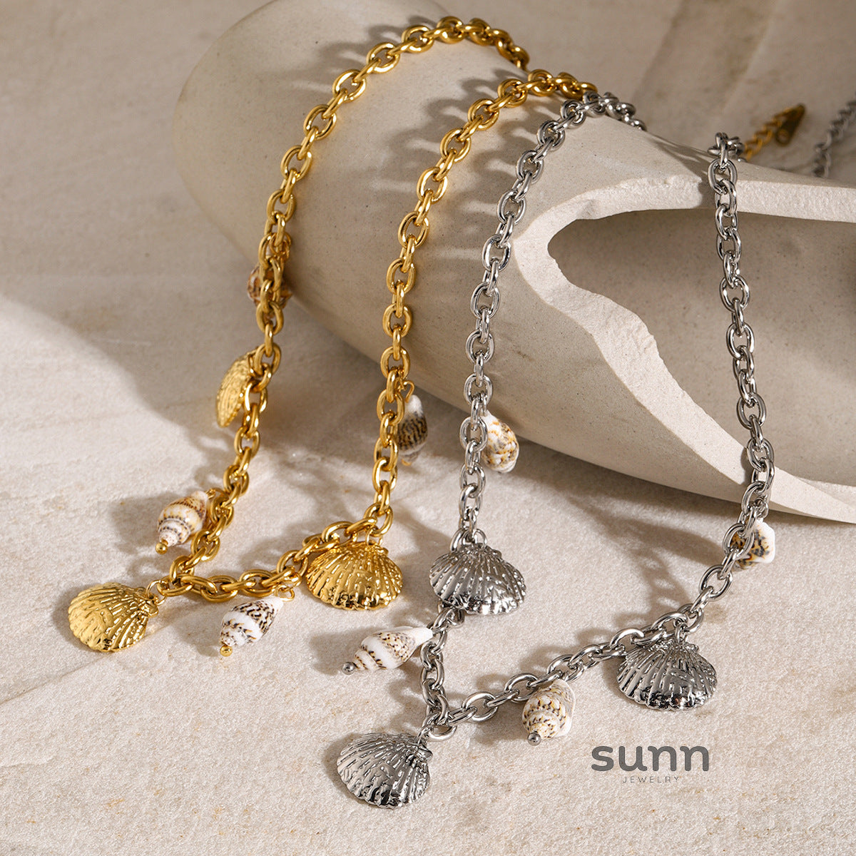 Ellarae Marine Charm Bracelet [FL7MKYO7]