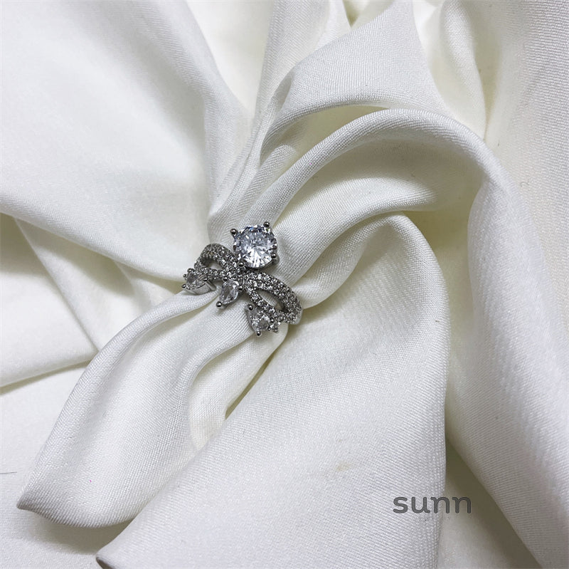 Ellee Sparkling Zircon Ring