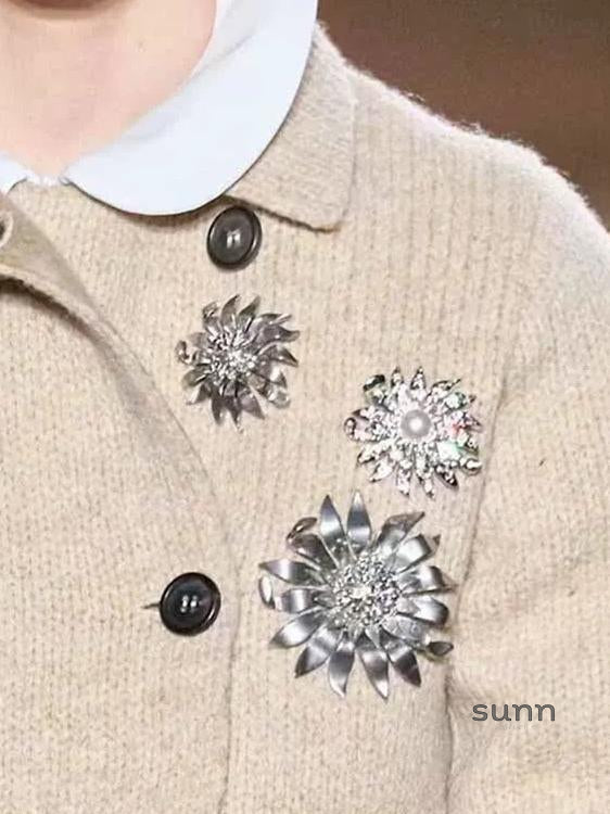 Ellery Crystal Pearl Sunflower Brooch [KGT0M4GX]