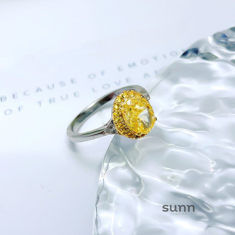 Elliana Radiant Oval Ring [KB2A70Z1]