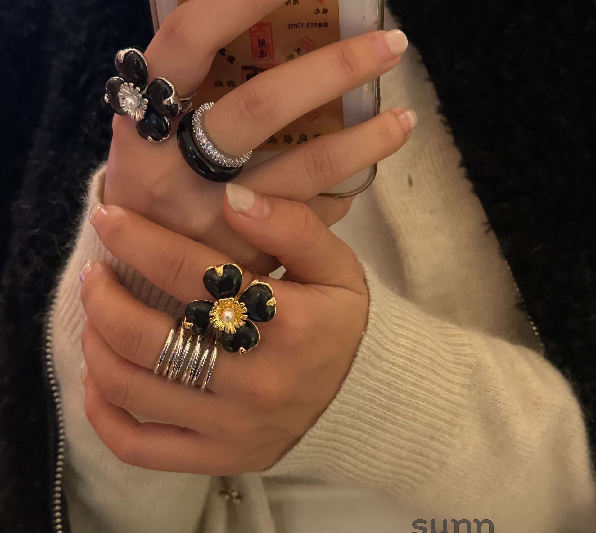 Ellie Petal Pearl Ring [LANHA5WQ]