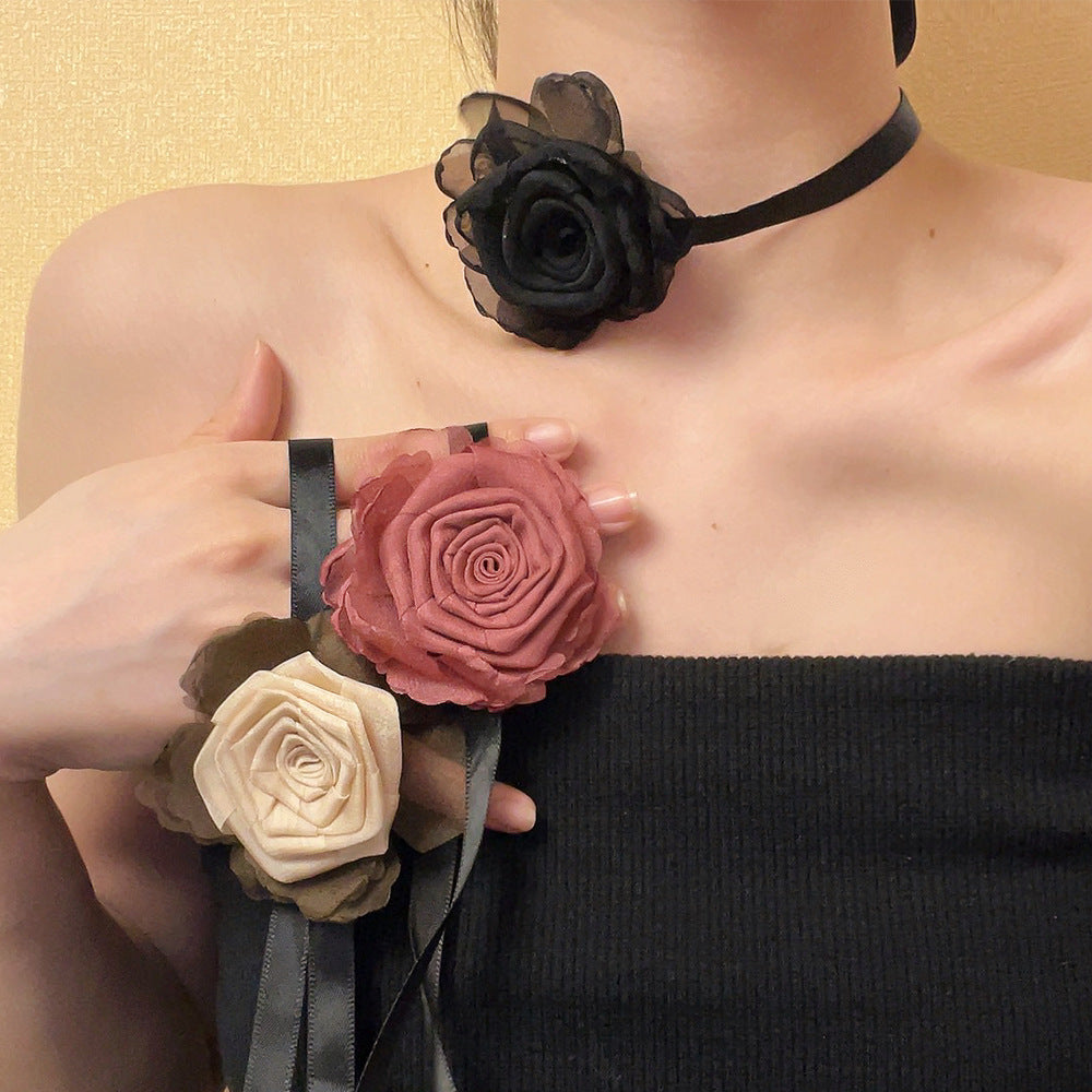 Ellisyn Camellia Lace Choker [ZMYLE7WL]