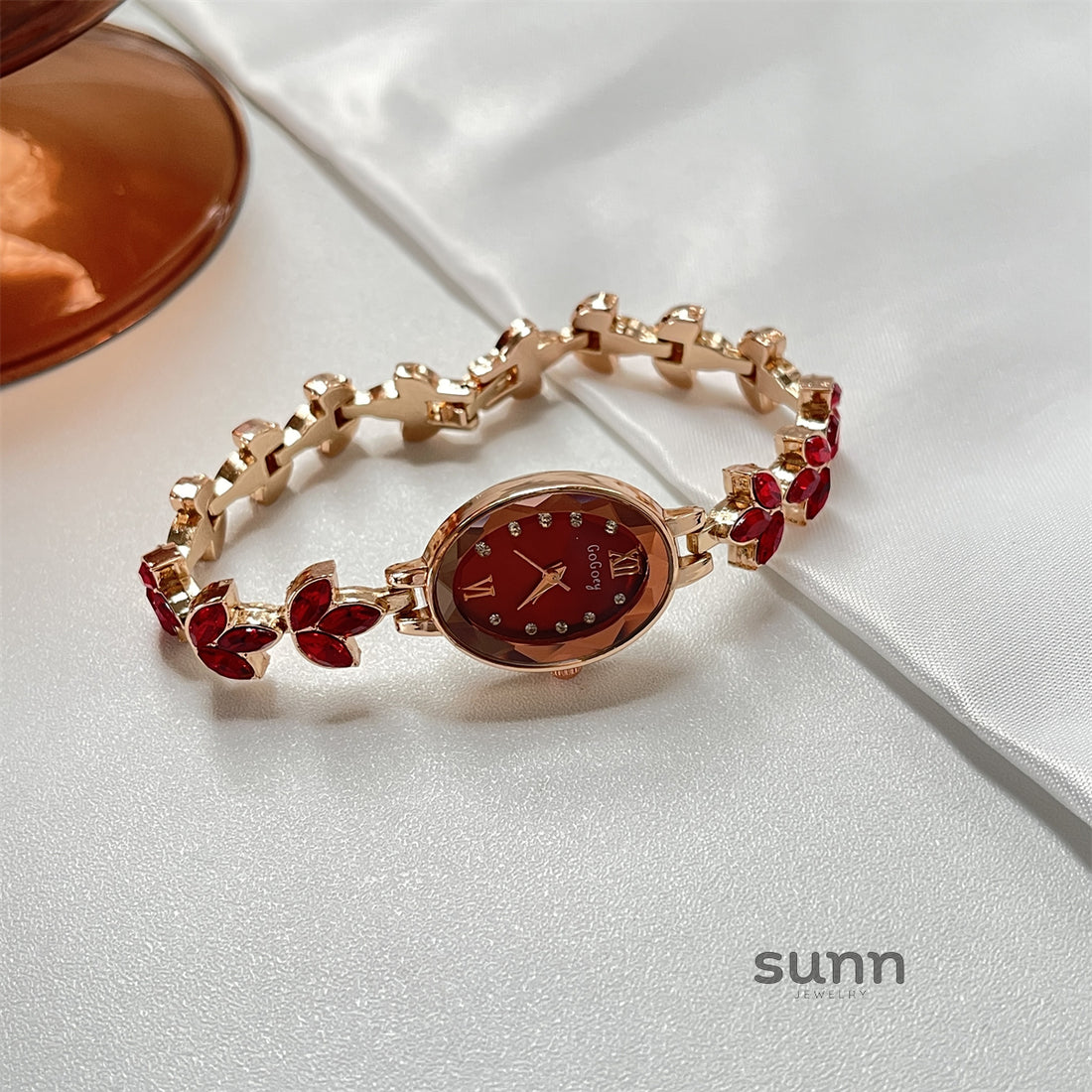 Ellisyn Diamond Bracelet Watch [HDFXMMKN]