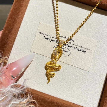 Elloise Diamond Snake Pendant [EO29F38P]