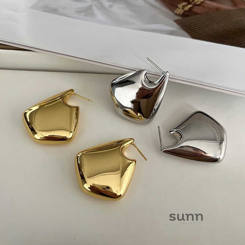 Ellyn Geometric Statement Earrings [HQ5M8YMM]
