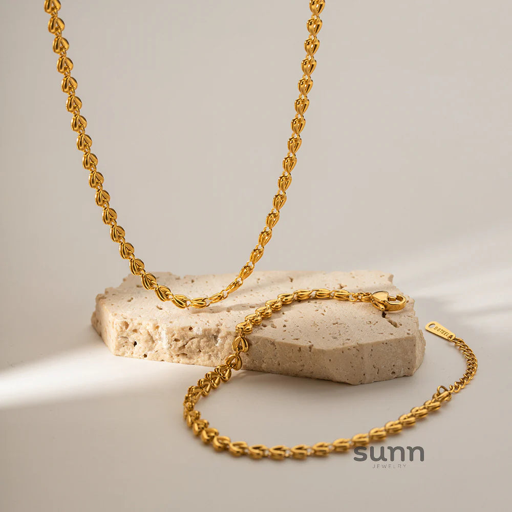 Elma Gold Plated Heart Bracelet
