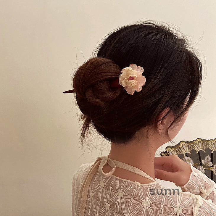 Eloisa Floral Hairpin [2M0YEUYF]