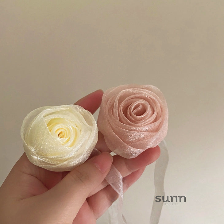 Elowen Rose Lace Necklace [USURBAIE]