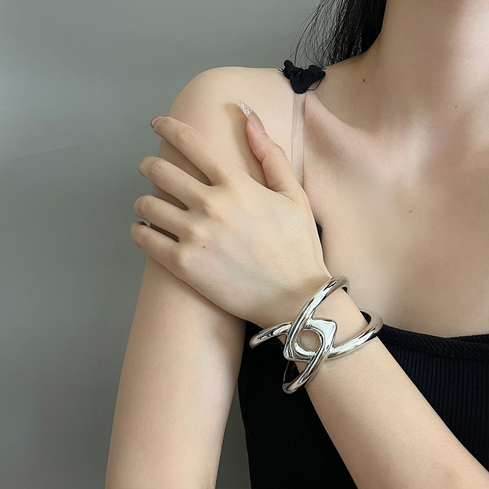 Elsa Geometric Cross Bracelet [WBI7E2FX]