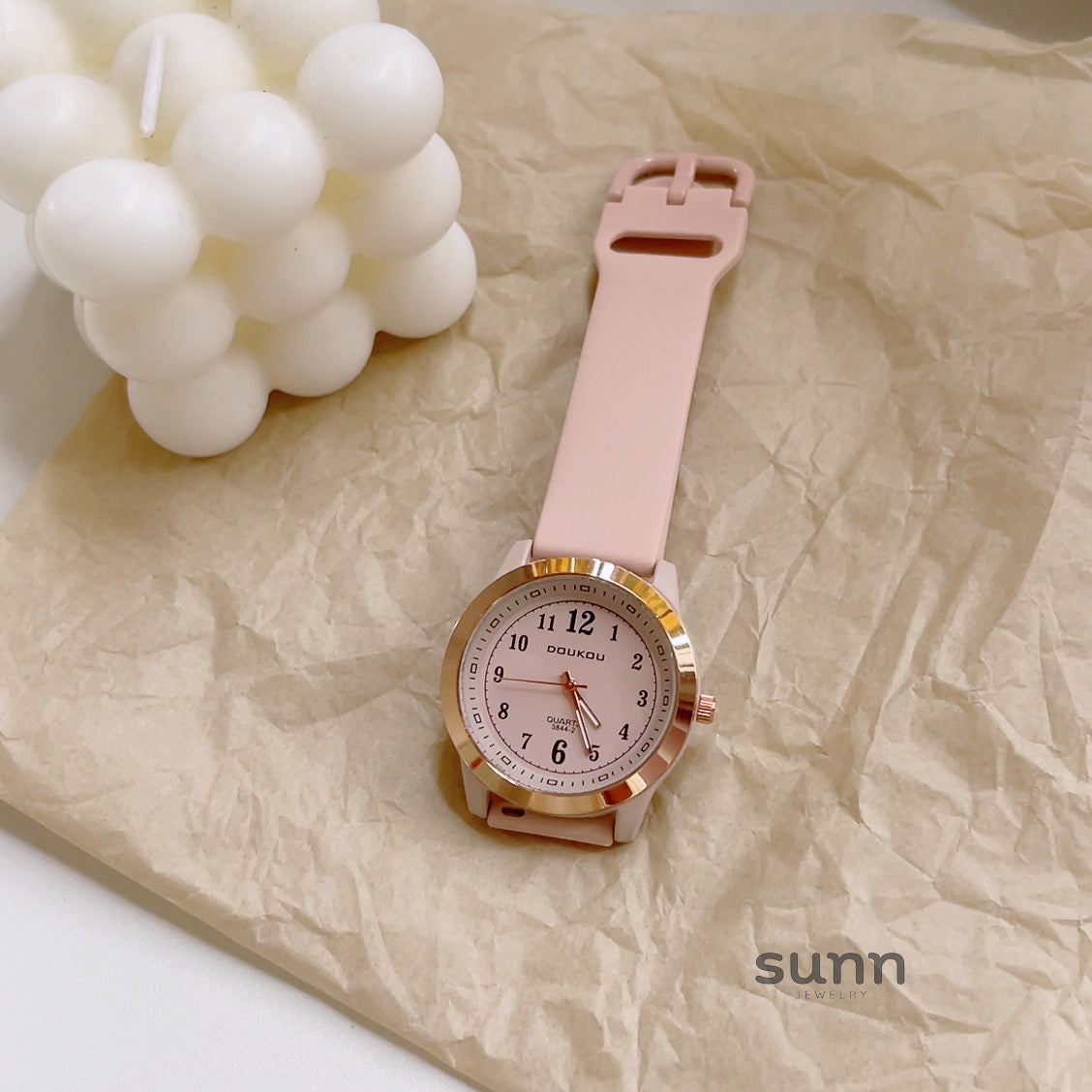 Elspeth Everyday Round Watch [0IRG2I98]