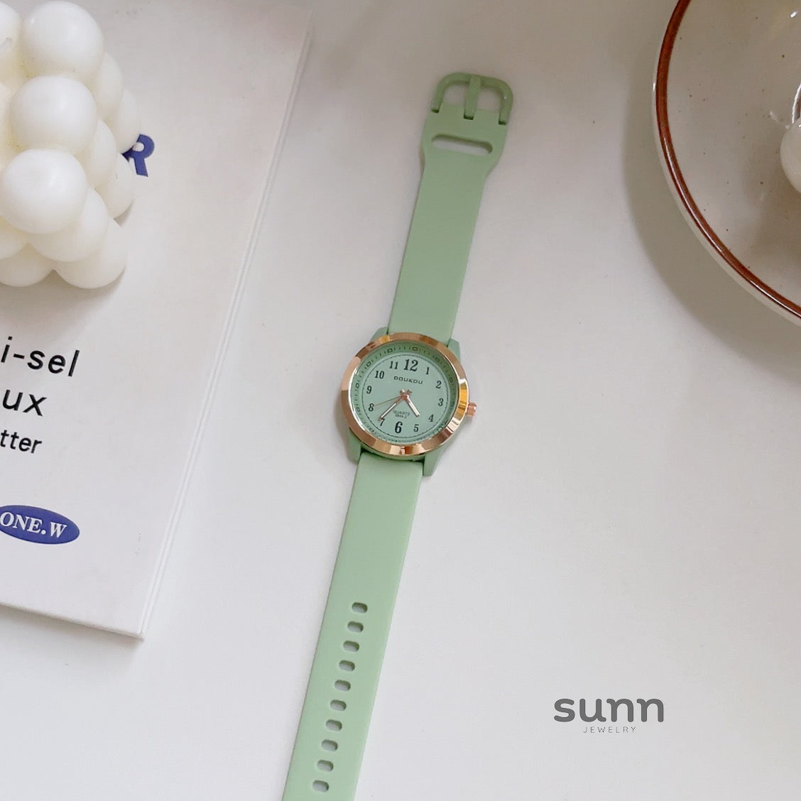 Elspeth Everyday Round Watch [W51B4REG]