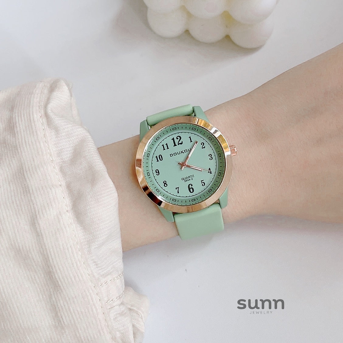 Elspeth Everyday Round Watch [LI0DOLEM]