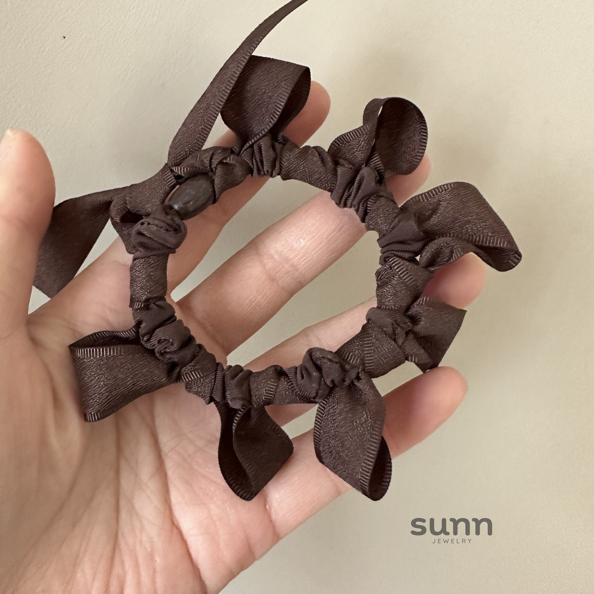 Elva Voluminous Bow Hair Tie [HTNFVXXC]