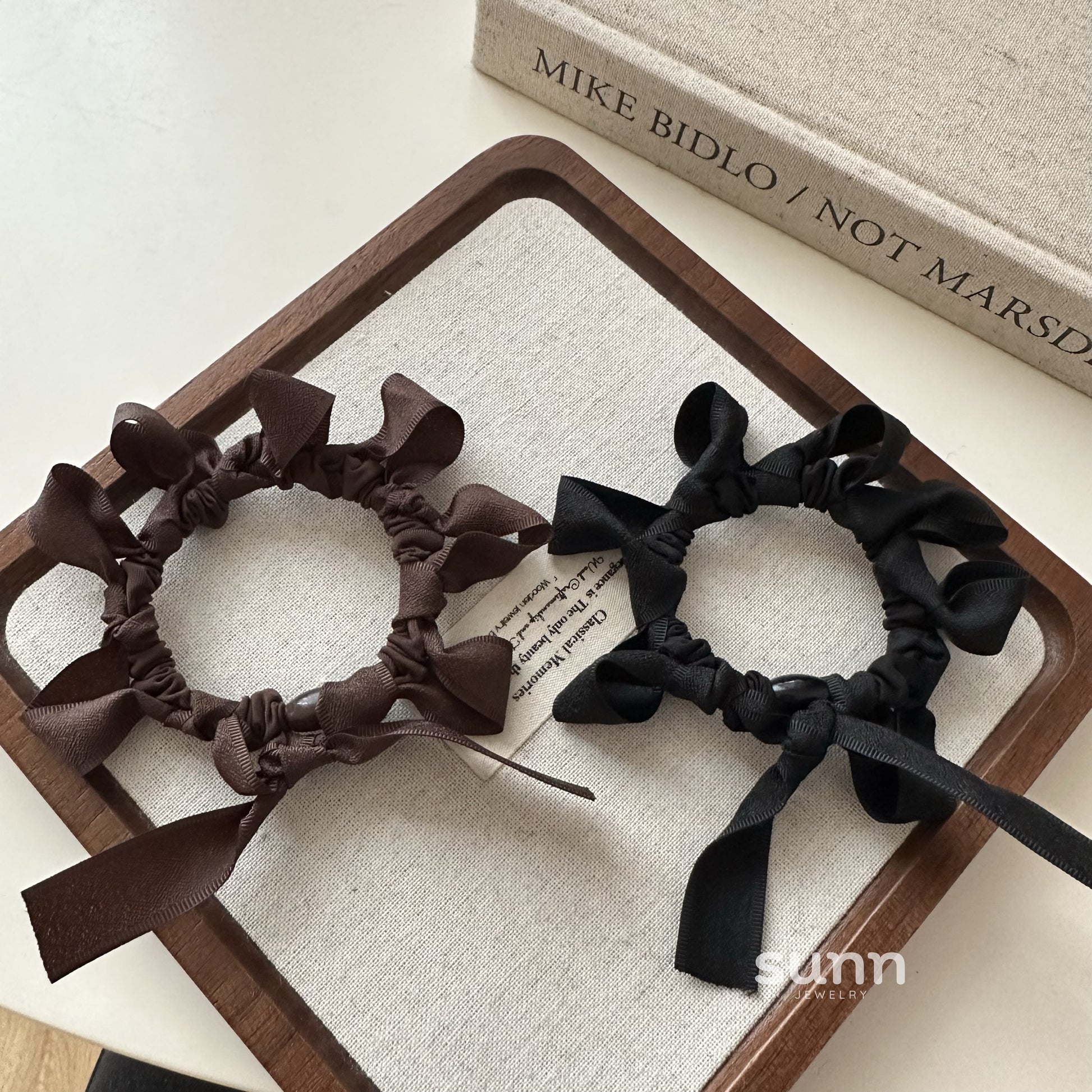 Elva Voluminous Bow Hair Tie [3WEF2W5X]