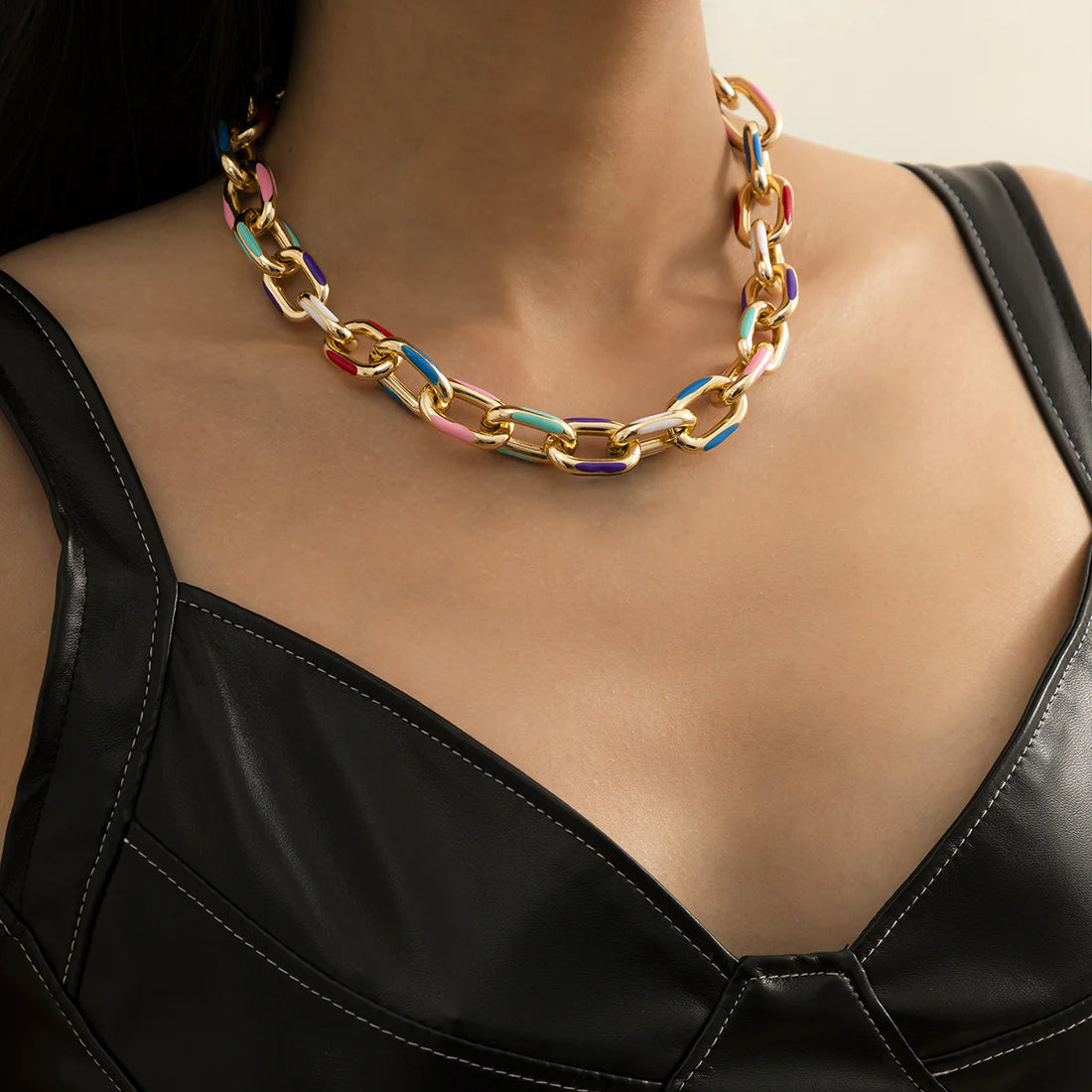 Elvia Abstract Art Chain Necklace