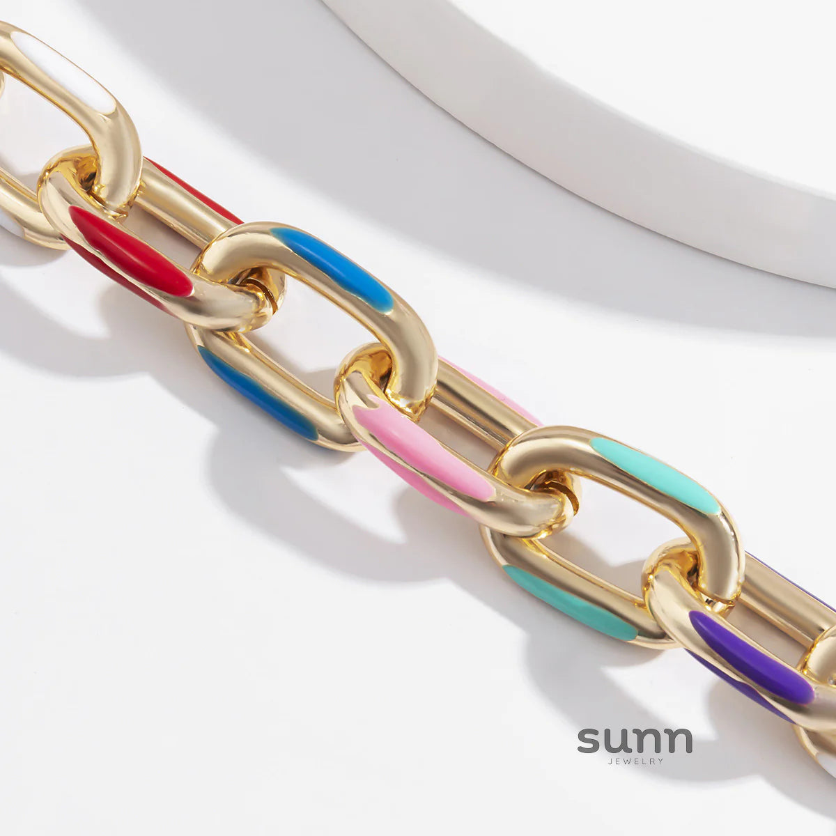 Elvia Abstract Art Chain Necklace