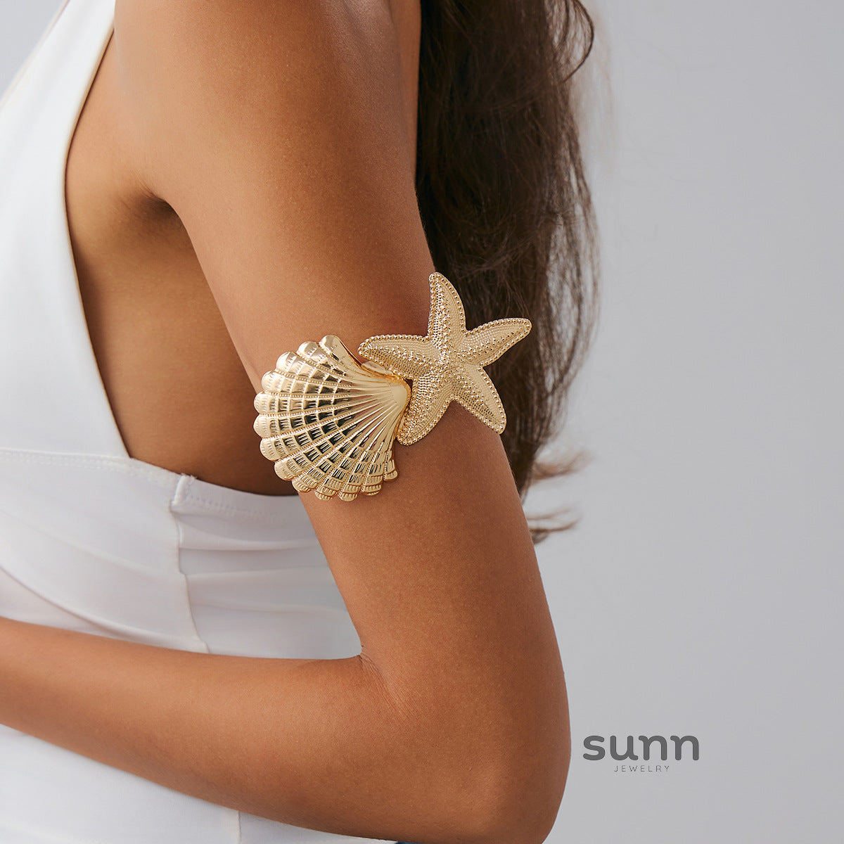 Elvira Ocean Whisper Bangle [W3B9W77W]