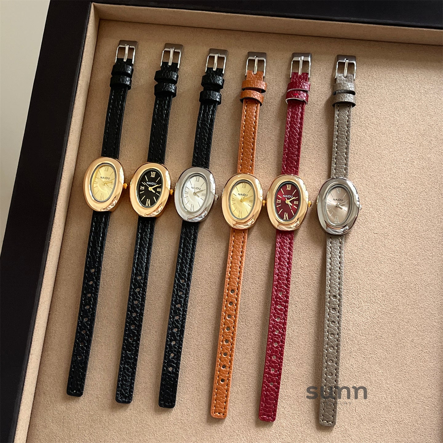 Elyzabeth Oval Retro Watch [2P6POIRF]