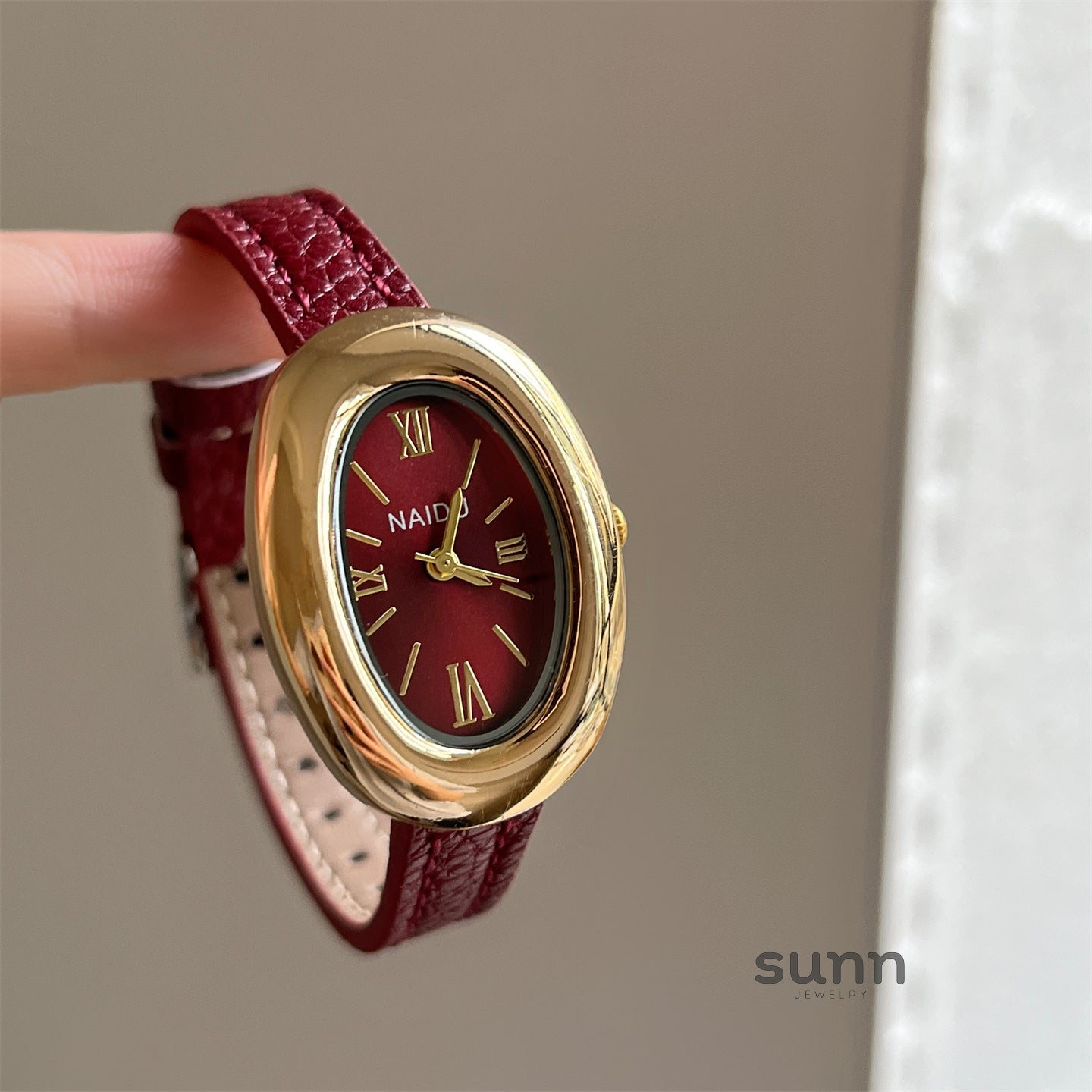 Elyzabeth Oval Retro Watch [GPZMBVL3]