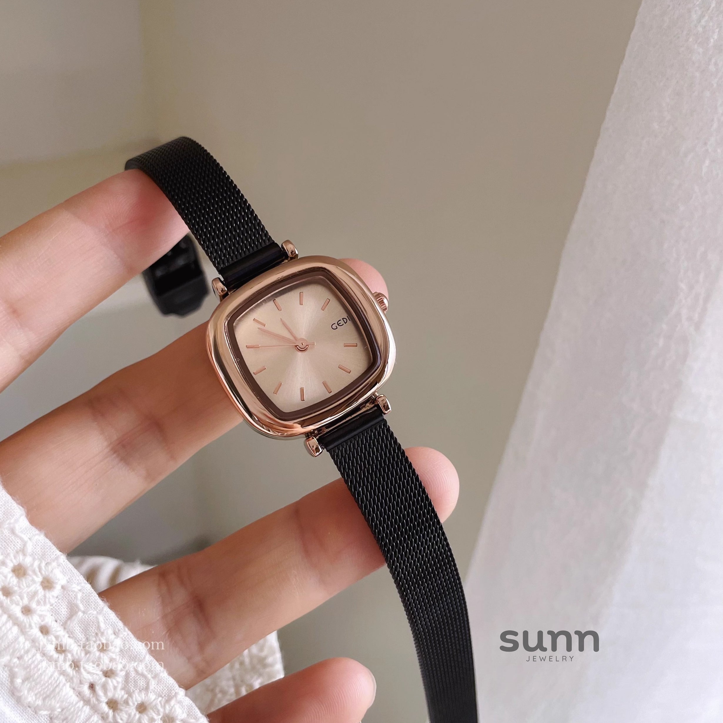 Emari Square Mesh Watch [408TGDEM]