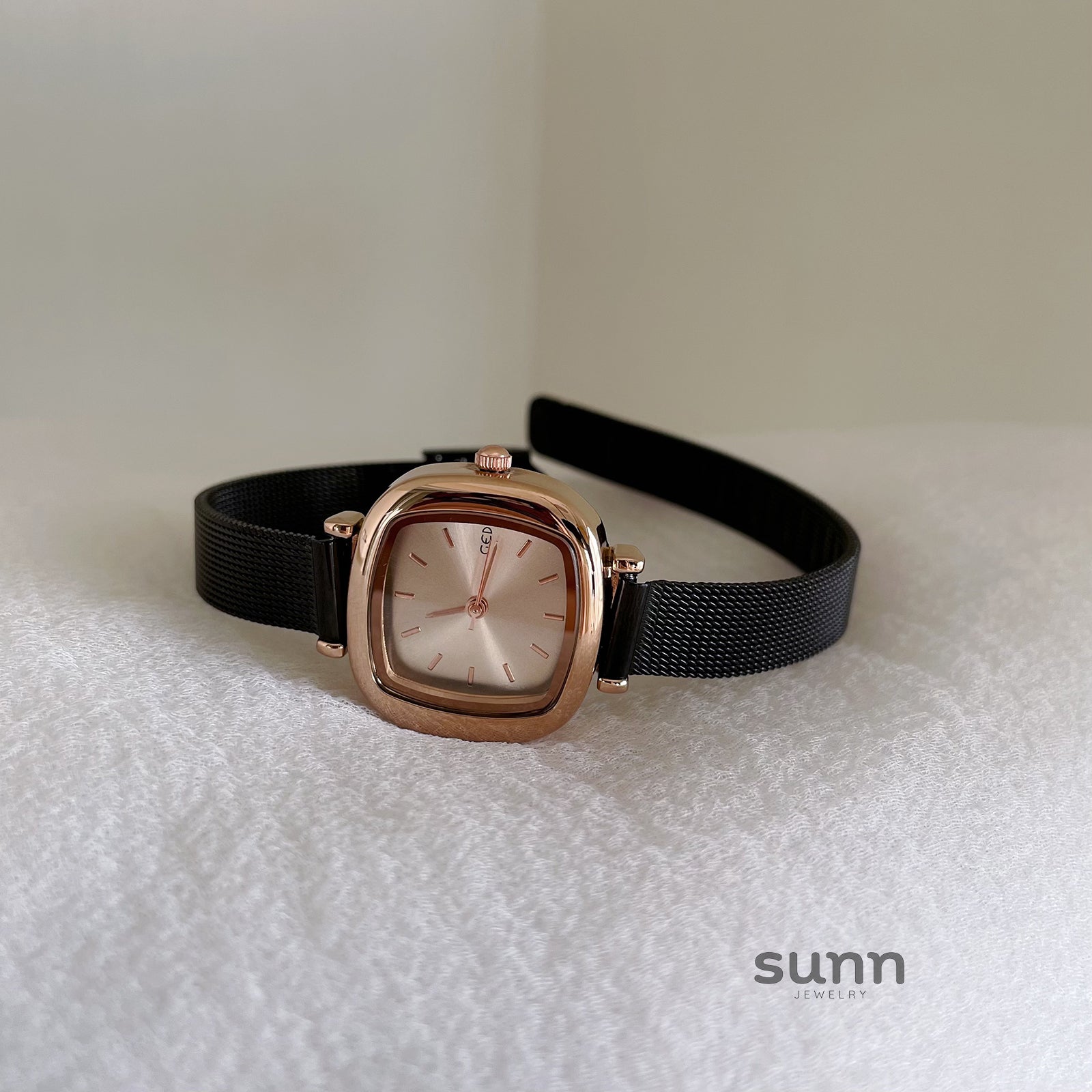 Emari Square Mesh Watch [E3LFGHQE]