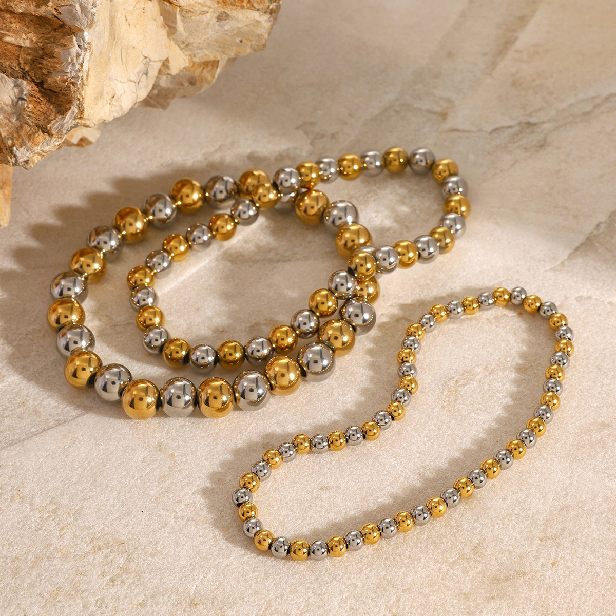 Emberlyn Beaded Stretch Bracelet [BCIE83QT]