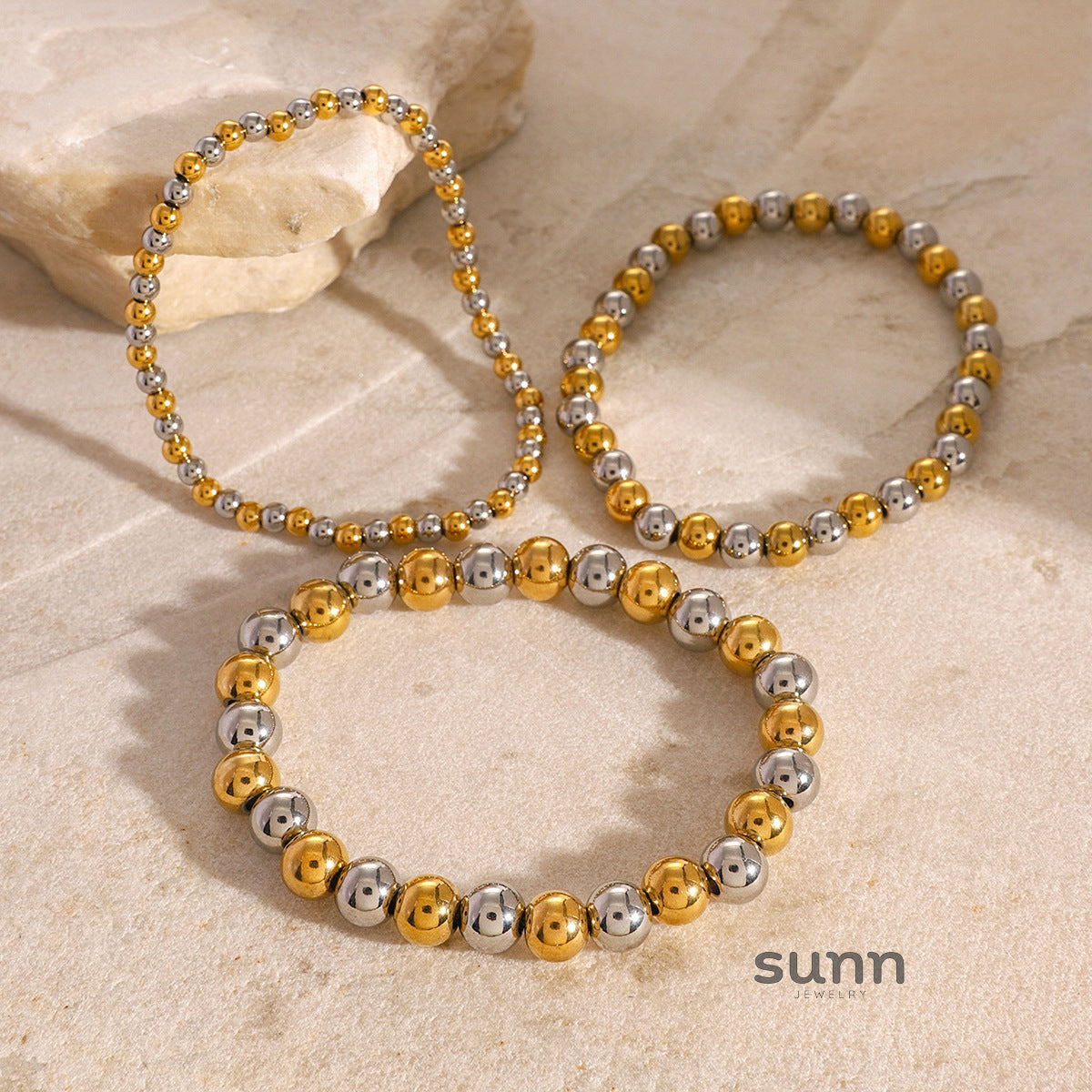 Emberlyn Beaded Stretch Bracelet [AD1F9ZAY]