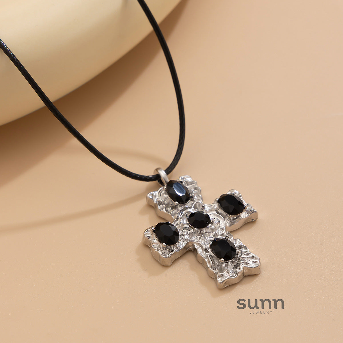 Emelia Lava Cross Necklace [W0X4ZKBT]