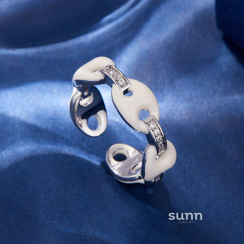 Emelie Enamel Pig Nose Ring [738W5G8T]