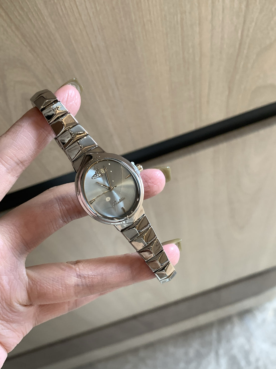 Emely Serpent Saturn Watch [E3GRZ3J4]