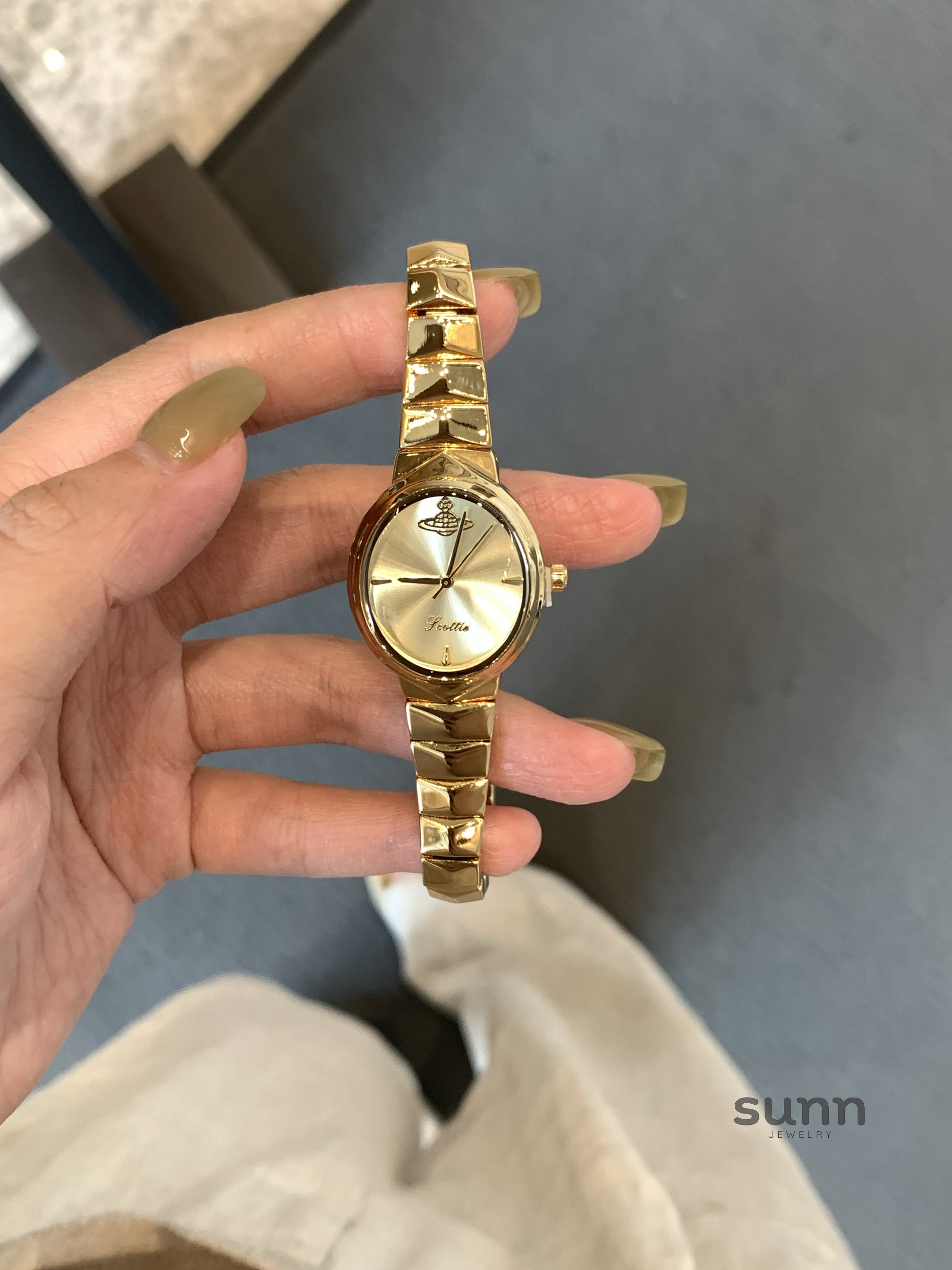 Emely Serpent Saturn Watch [9M6KCPWT]