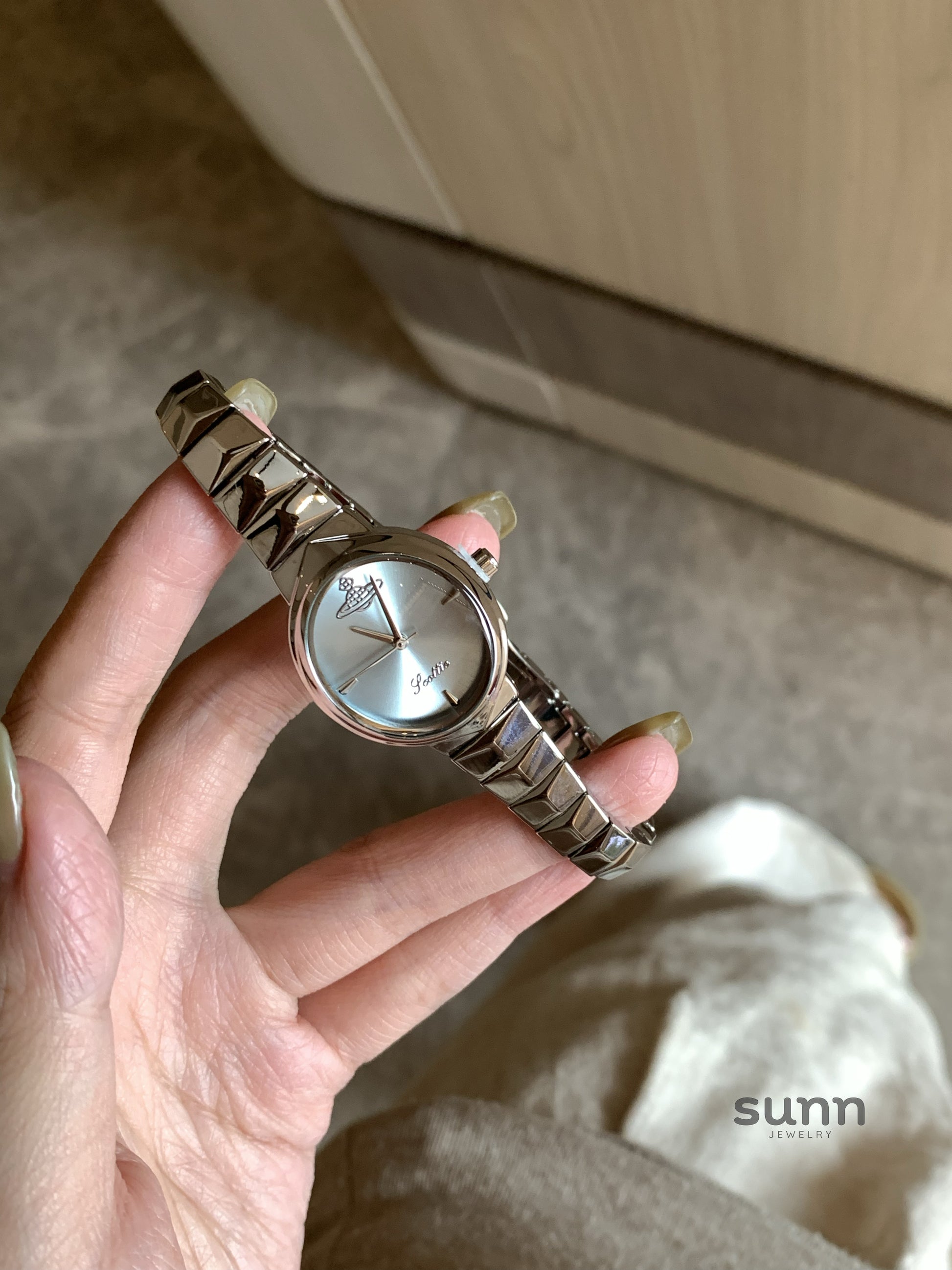 Emely Serpent Saturn Watch [EACYILEW]
