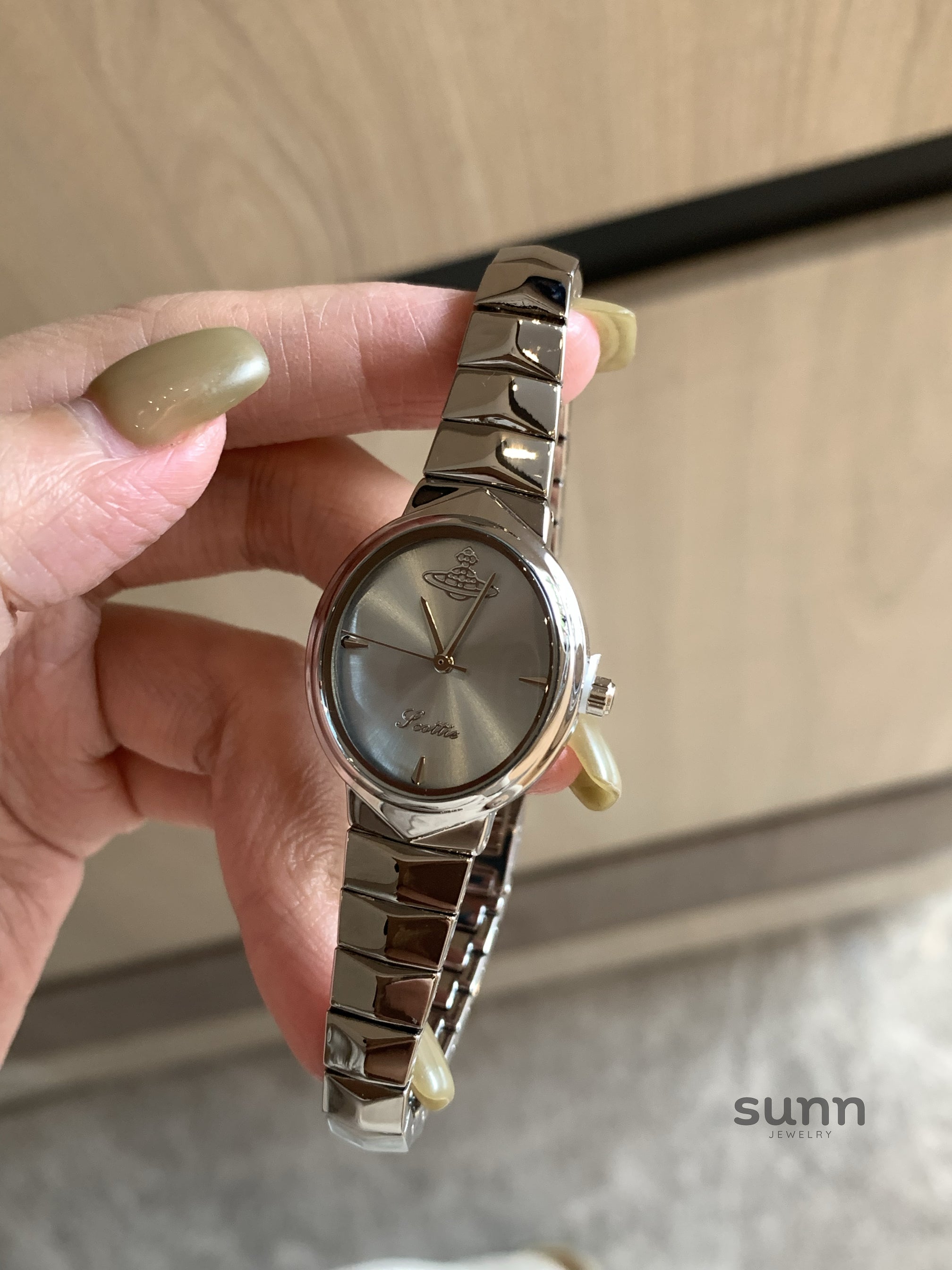 Emely Serpent Saturn Watch [WSVIWK1D]
