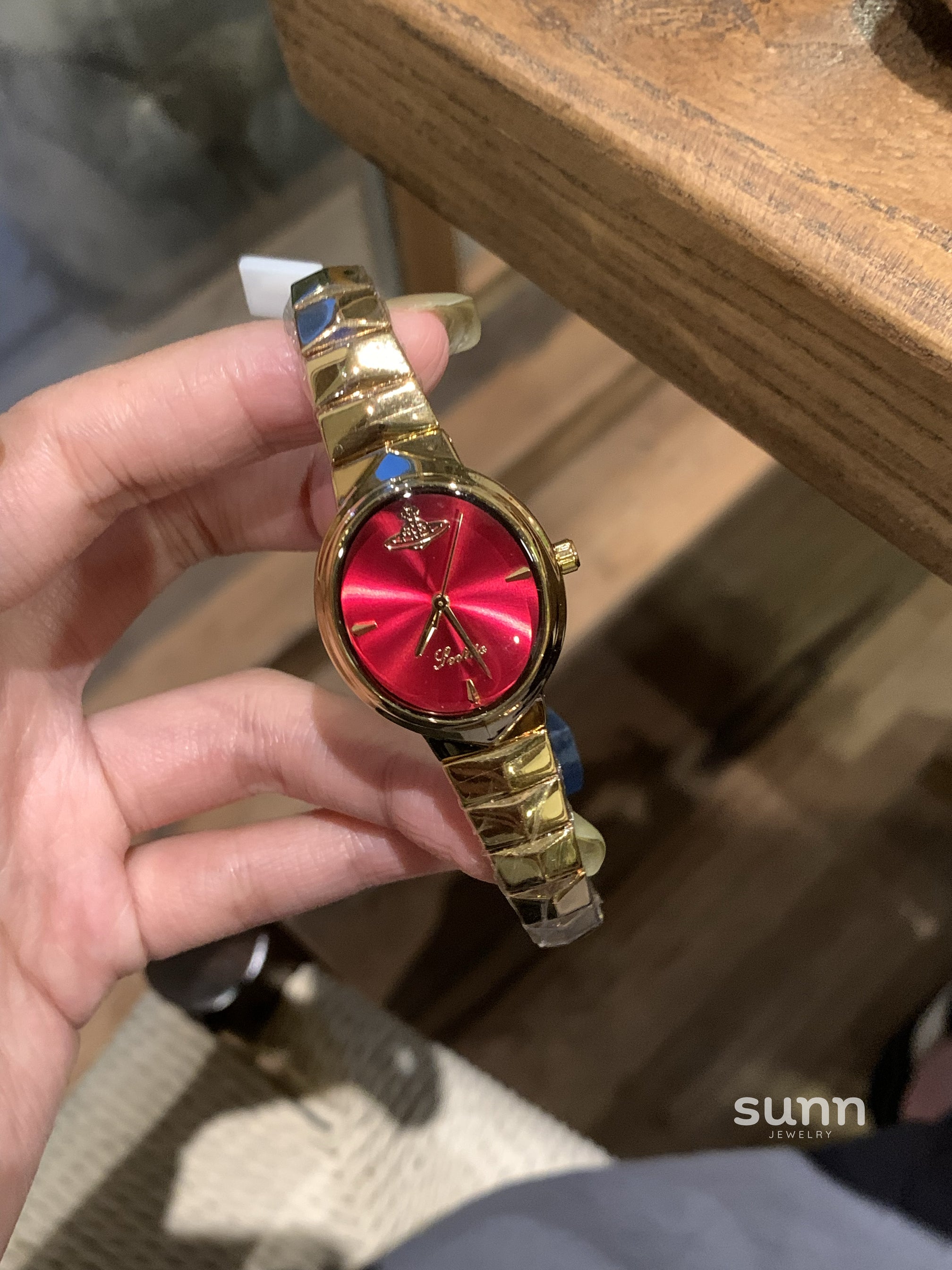 Emely Serpent Saturn Watch [LV20NAVJ]