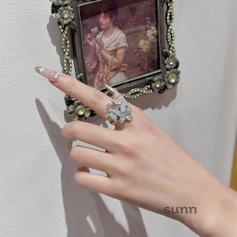 Emerald Pave Butterfly Ring [404FGI6N]