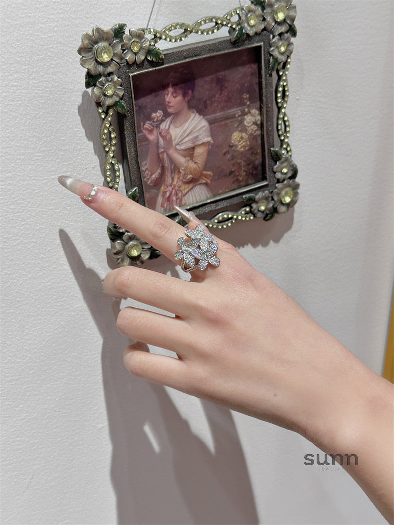 Emerald Pave Butterfly Ring [2JICP1YB]