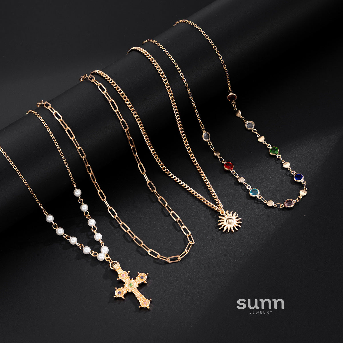 Emersynn Crystal Sun Cross Necklace [0K0OJ3MM]