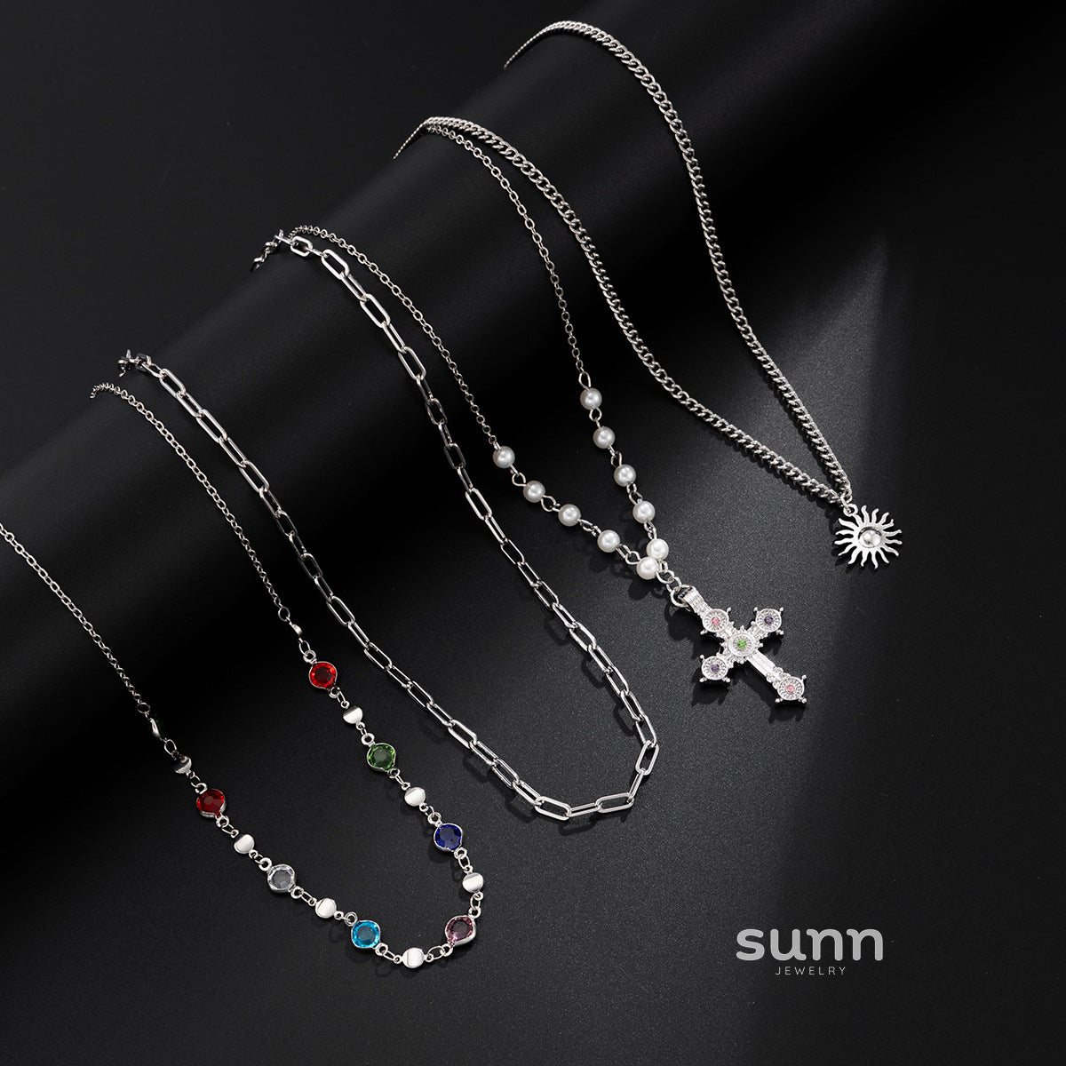 Emersynn Crystal Sun Cross Necklace [OUHHBFPG]