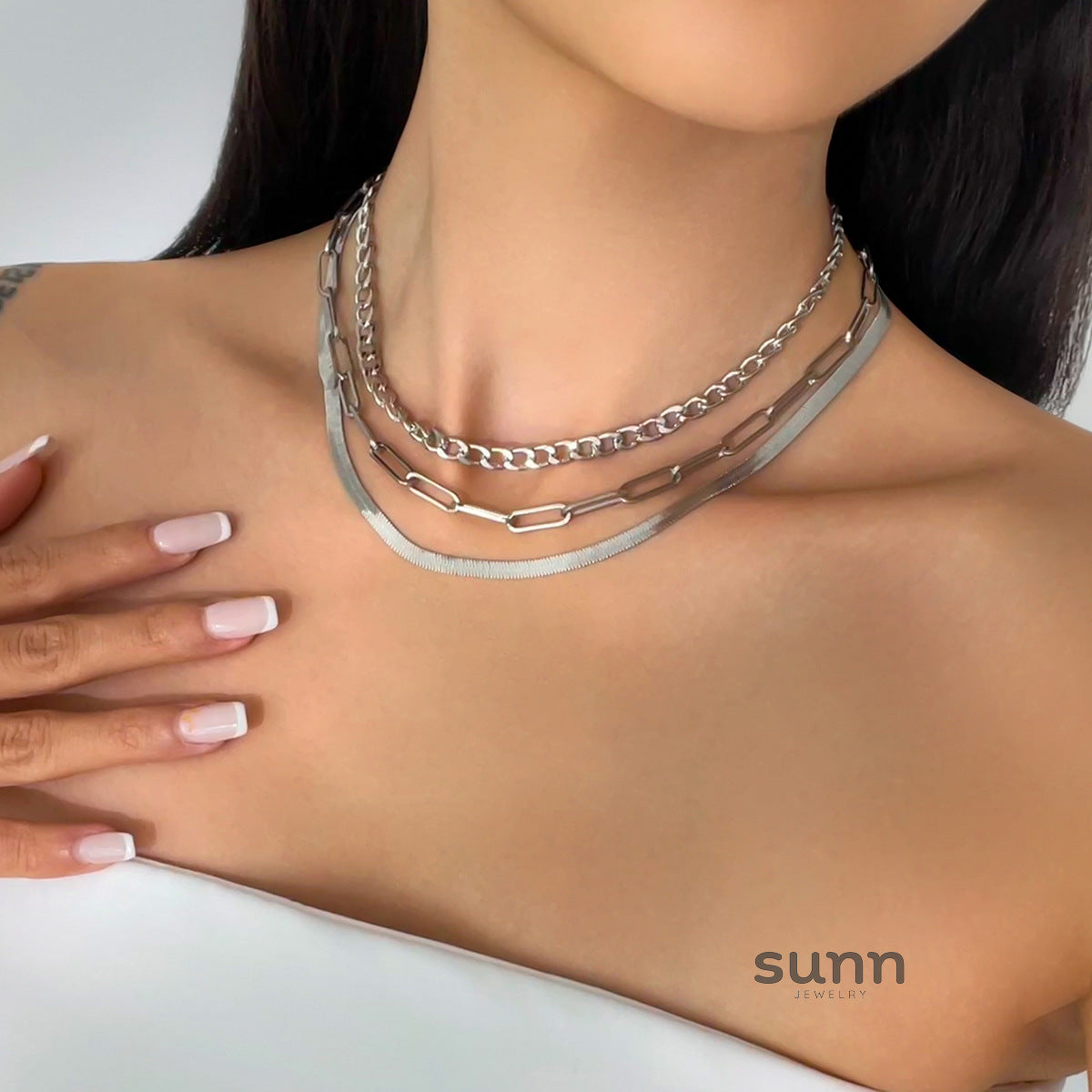 Emiko Layered Snake Chain Necklace Set [QEVEL8MJ]